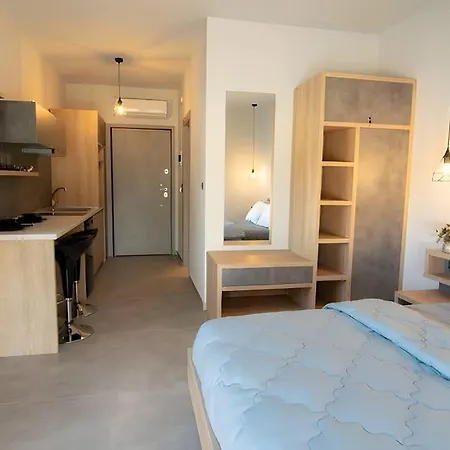 Modern Luxury - Kallikrateia Halkidiki Aparthotel