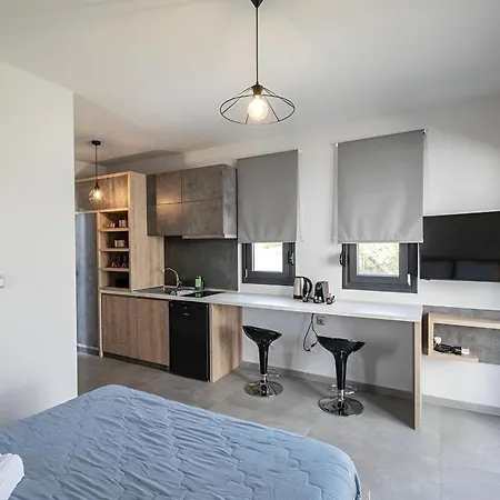 Modern Luxury - Kallikrateia Halkidiki Aparthotel 3*