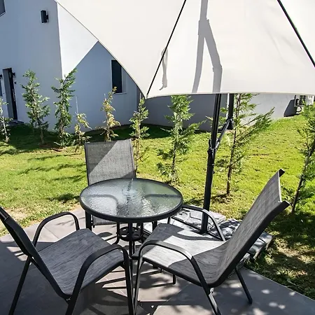 Aparthotel Modern Luxury - Kallikrateia Halkidiki 3*