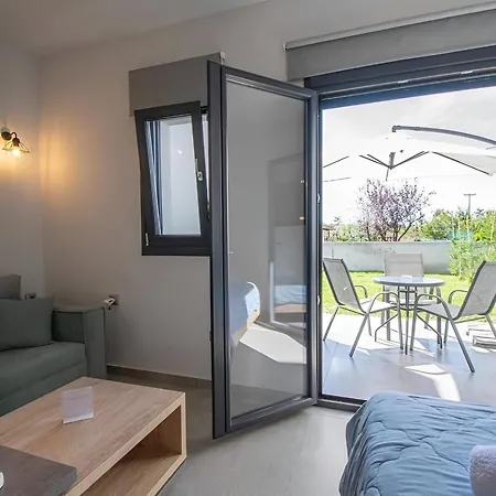 Modern Luxury - Kallikrateia Halkidiki Aparthotel