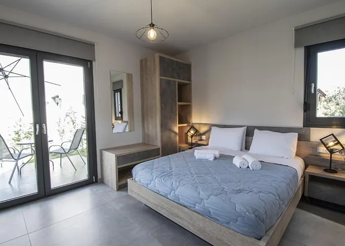 아파트호텔 Theasea Luxury - Kallikrateia Halkidiki 3*