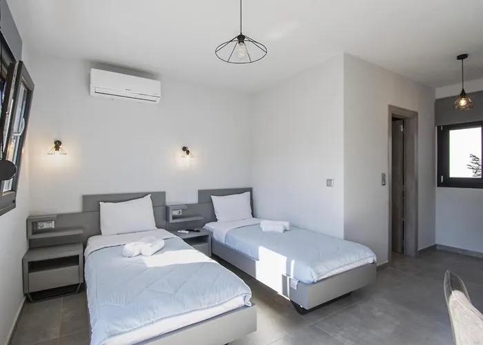 아파트호텔 Theasea Luxury - Kallikrateia Halkidiki 3*