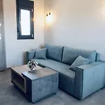 Modern Stay Luxury Suites - Kallikrateia Halkidiki 3*