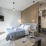 Modern Stay Luxury Suites - Kallikrateia Halkidiki 3* Nea Kallikrateia