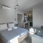 Modern Stay Luxury Suites - Kallikrateia Halkidiki Nea Kallikrateia