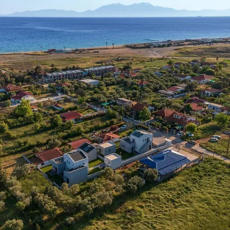 Aparthotel Theasea Luxury - Kallikrateia Halkidiki 3*