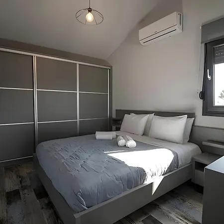 Lejlighedshotel Modern Luxury - Kallikrateia Halkidiki 3*
